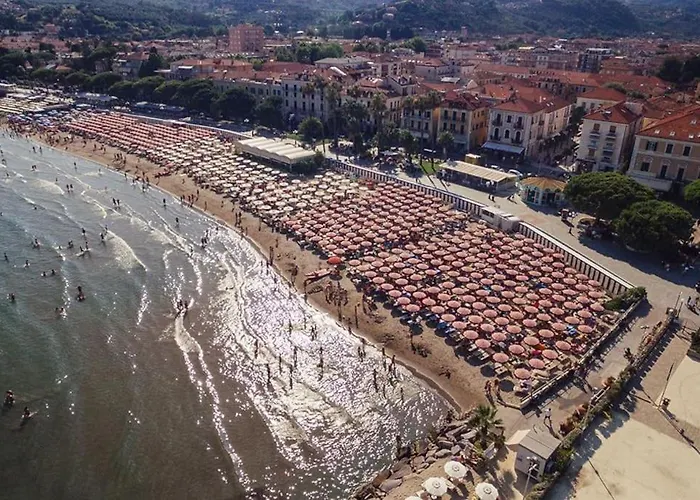 Casa Mari, 250 Mt Dalle Spiagge Lägenhet *